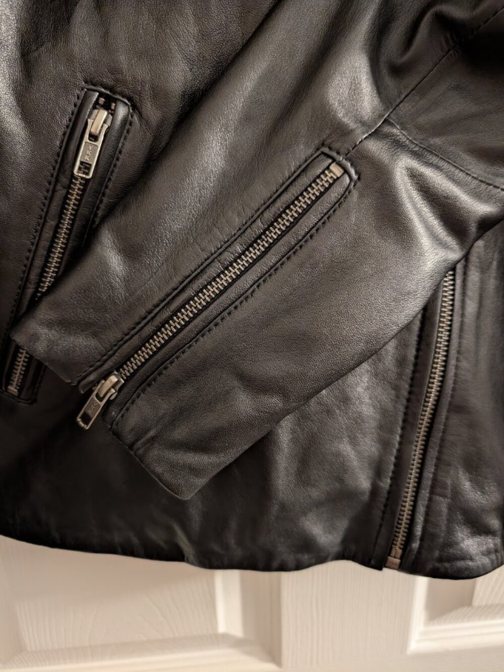 Medium Leather Jacket - Picture 3 of 5